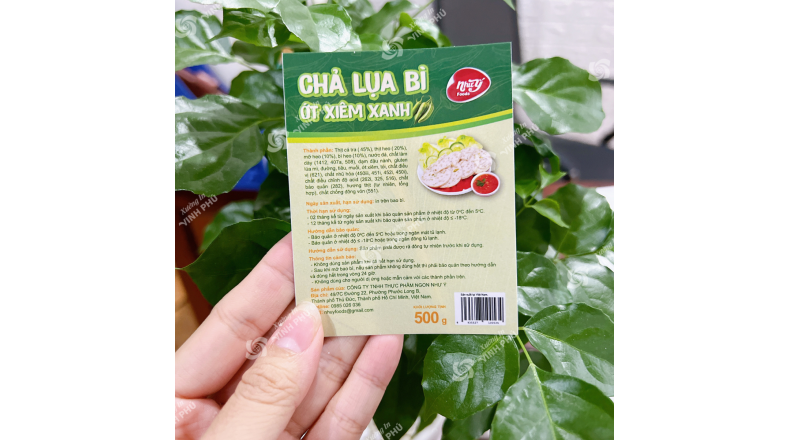 Decal chả lụa